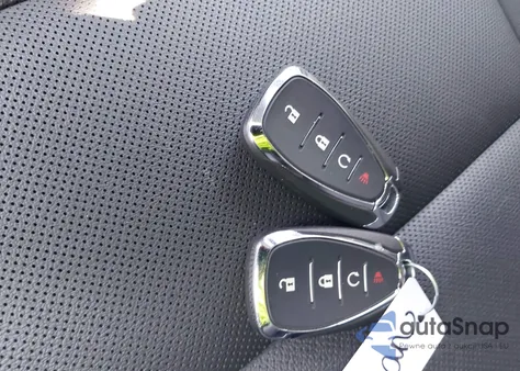 2024 Chevrolet Trax Fwd 2Rs z USA, uszkodzony, nr VIN KL77LJE23RC052656